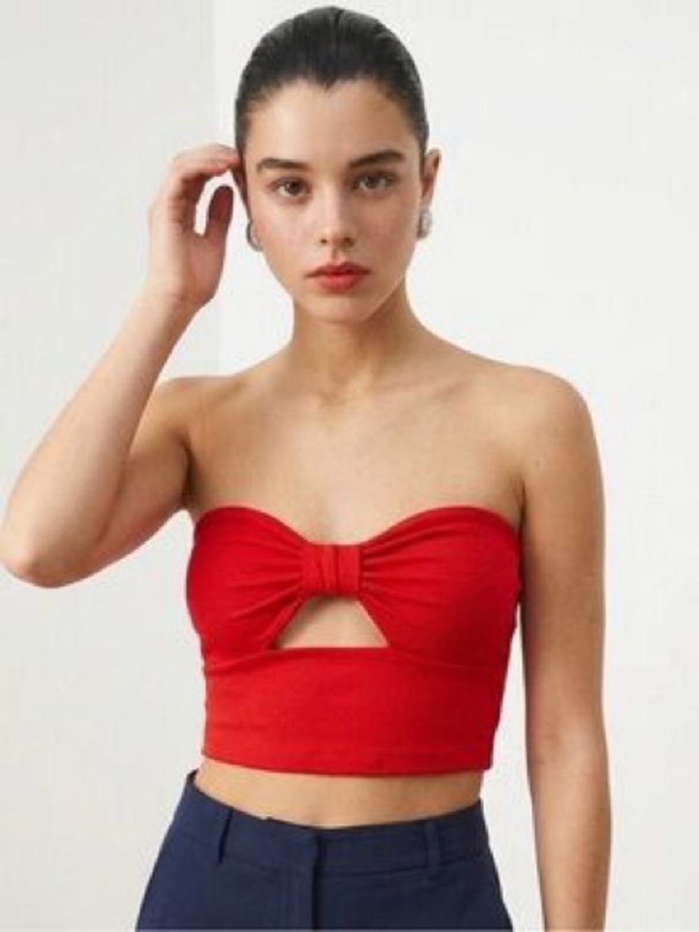Susana Monaco strapless bow front crop top